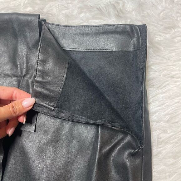 Zara Black Faux Leather A-Line Mini Skirt Ruffle Size Medium NEW with Tag - Picture 4 of 9